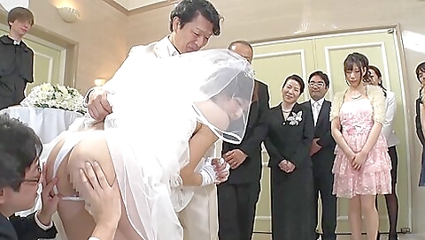 Mature asian model is a hot of drop